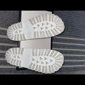 Gucci Sides white size 9 GUCCI Worldwide Sneakers in White Multi | Size 9 – More Than  main image 4